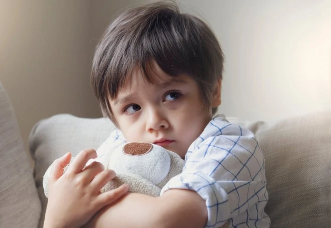 Trẻ Lo Âu, Sợ Hãi, Hay Khóc Đêm